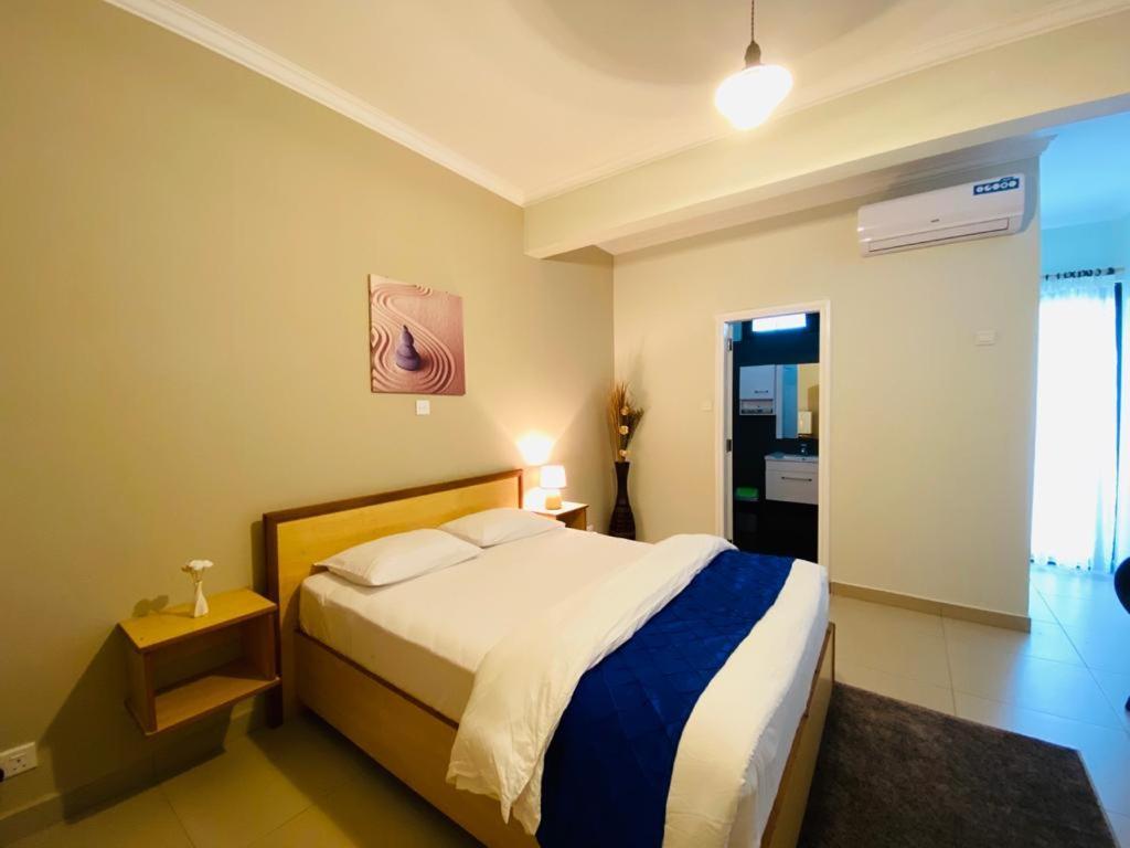 Morison Bay Hotel Grand Bay Buitenkant foto